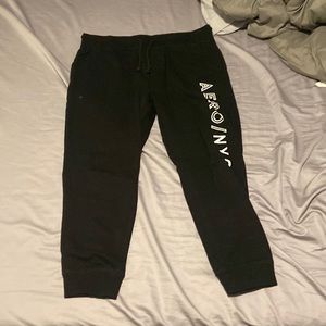 Aero nyc sweat pants black